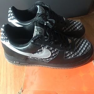 Nike low top air force 1